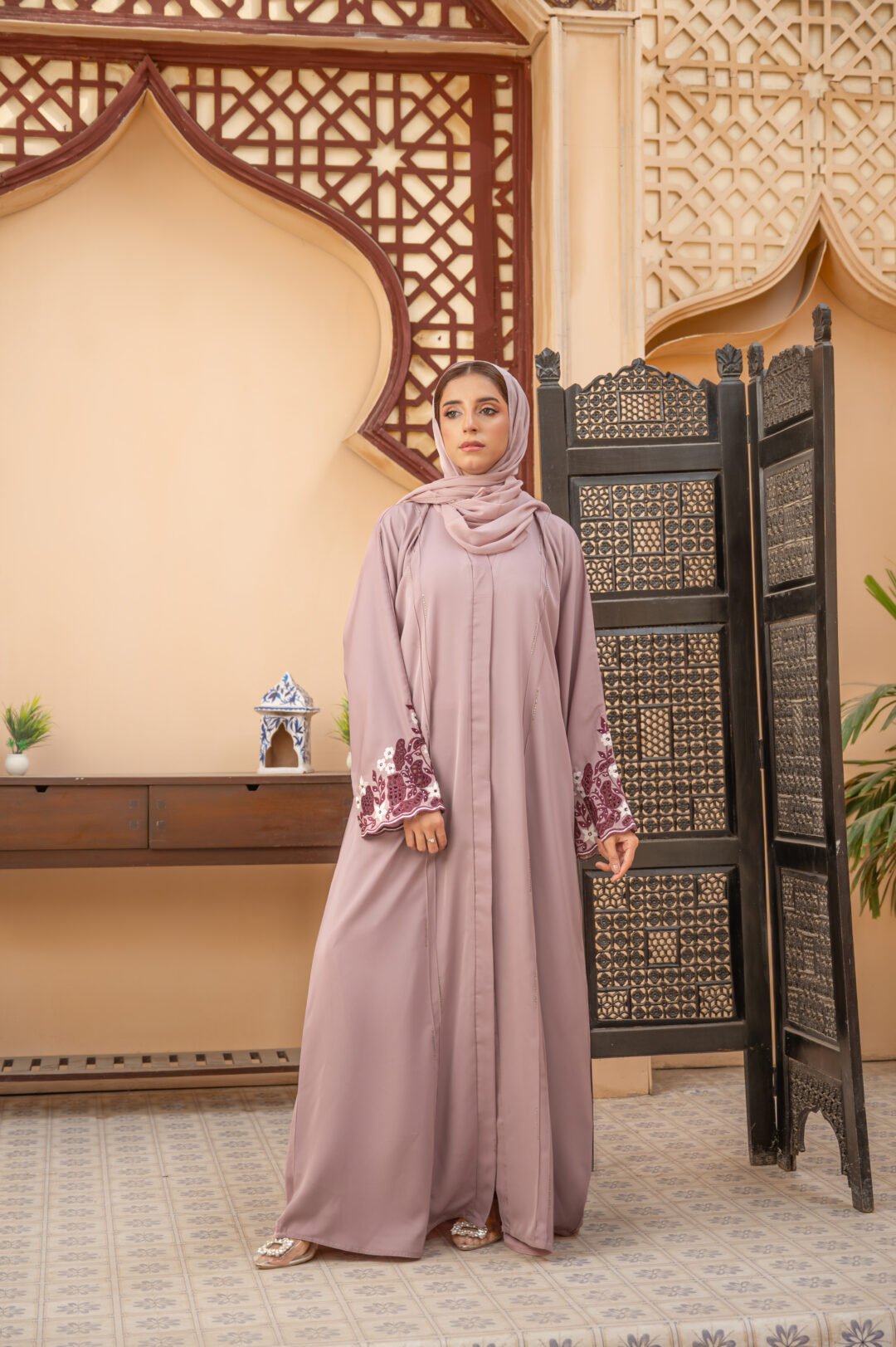 Lavender Grace Abaya - Image 4