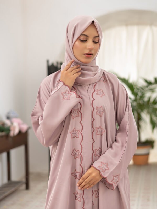 Safa Abaya