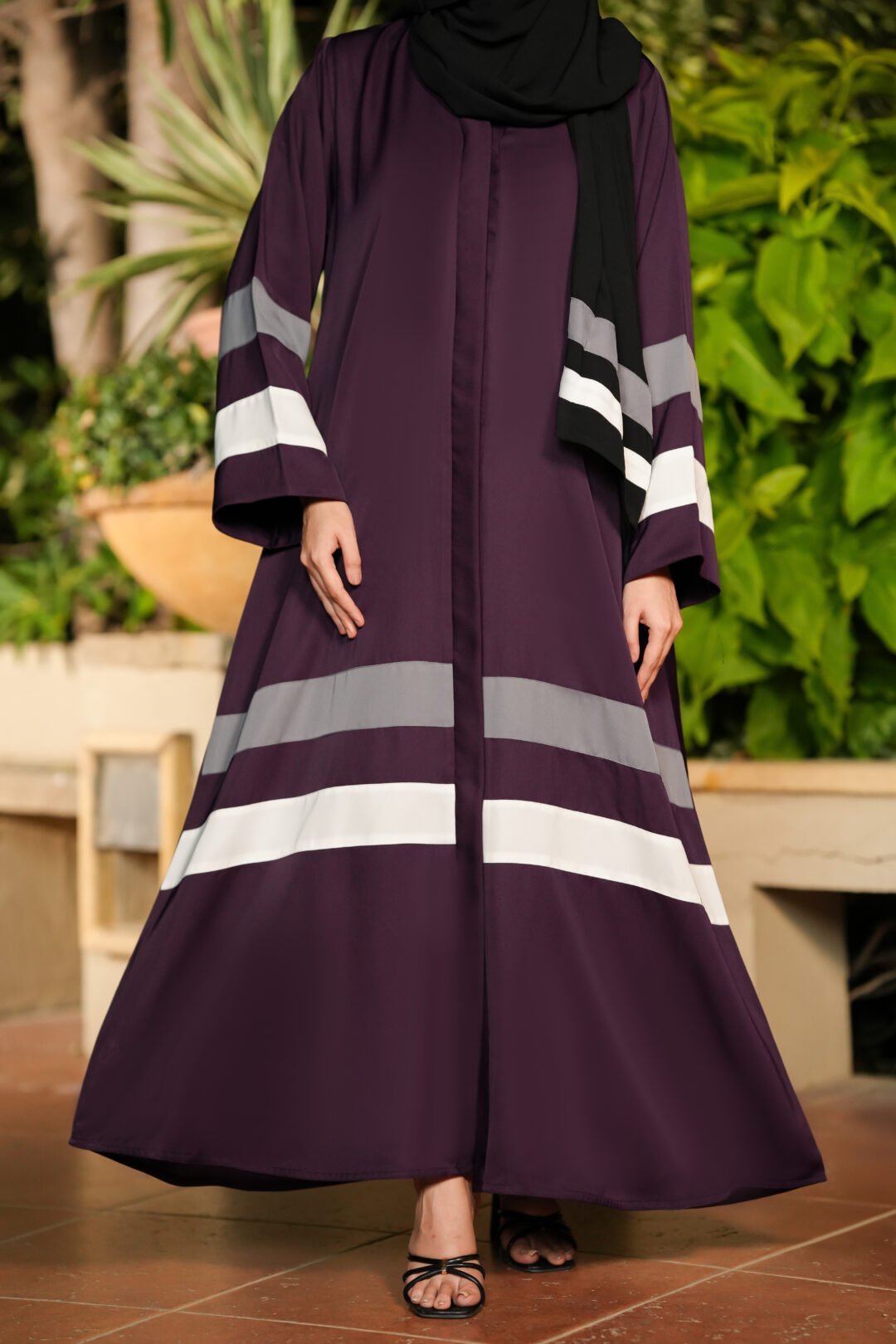 Rhythm Abaya