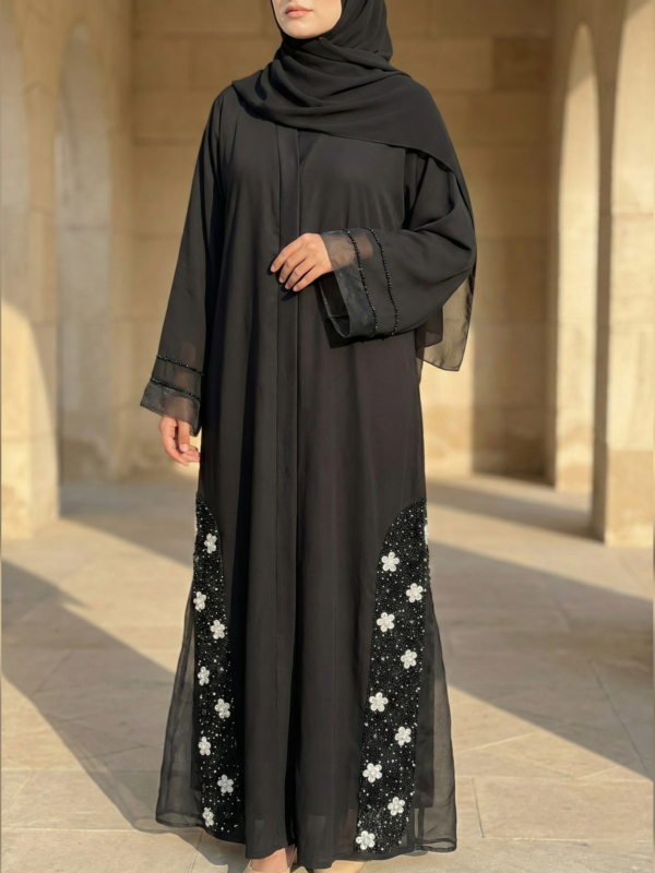 Layla Abaya
