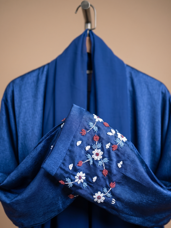 Midnight Bloom Abaya