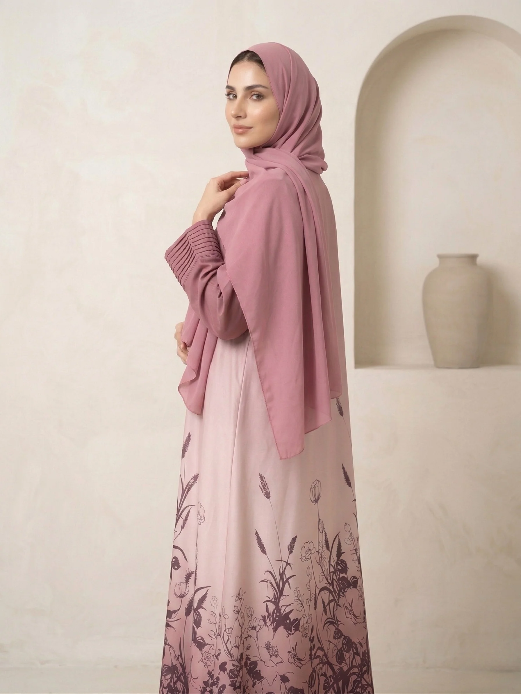 Rose Whisper Abaya - Image 2