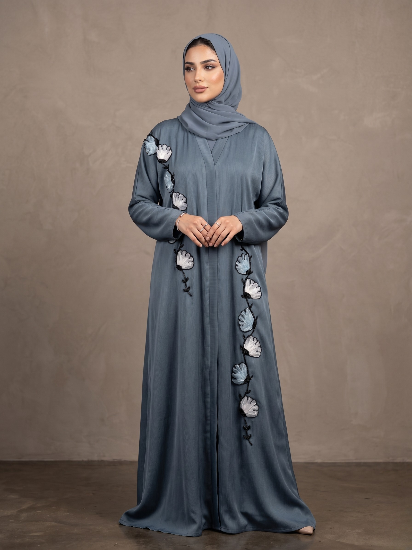 The Slate Blossom Abaya - Image 2