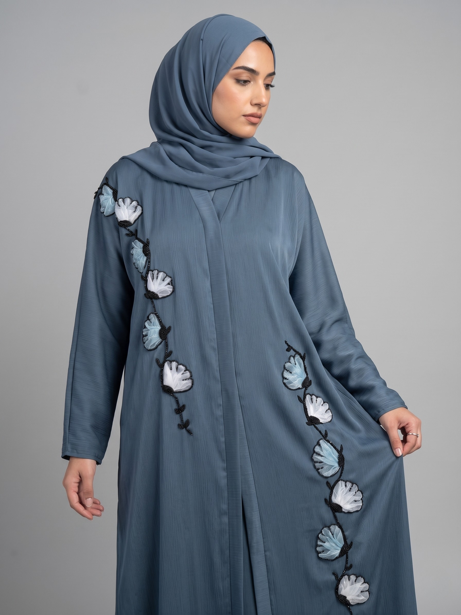 The Slate Blossom Abaya - Image 3