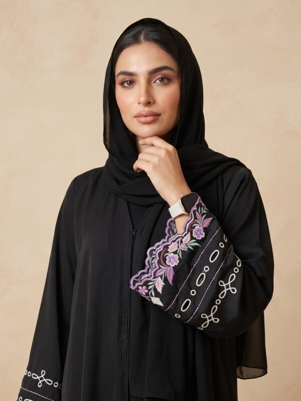 Jasmin Abaya